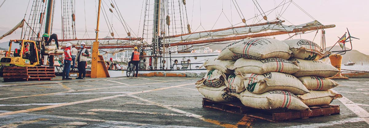 Café Comuneros importé à la voile