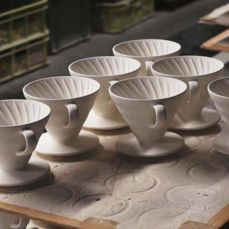 Dripper V60 blanc en céramique 2