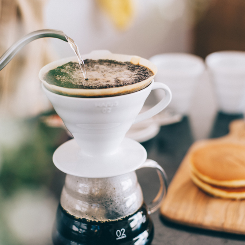 Dripper V60 blanc en céramique 3