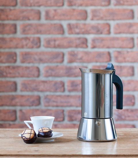 Italiaanse espressomaker Moka Express Bialetti - 6 kopjes